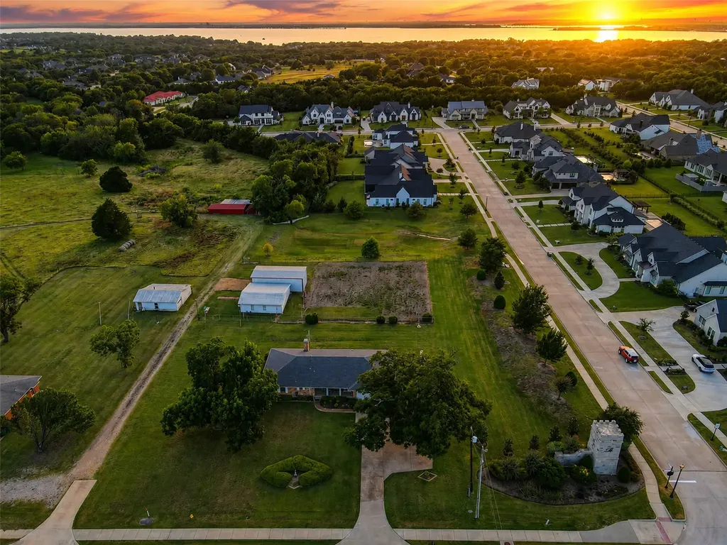 1117 Laurence Drive Heath TX 75032