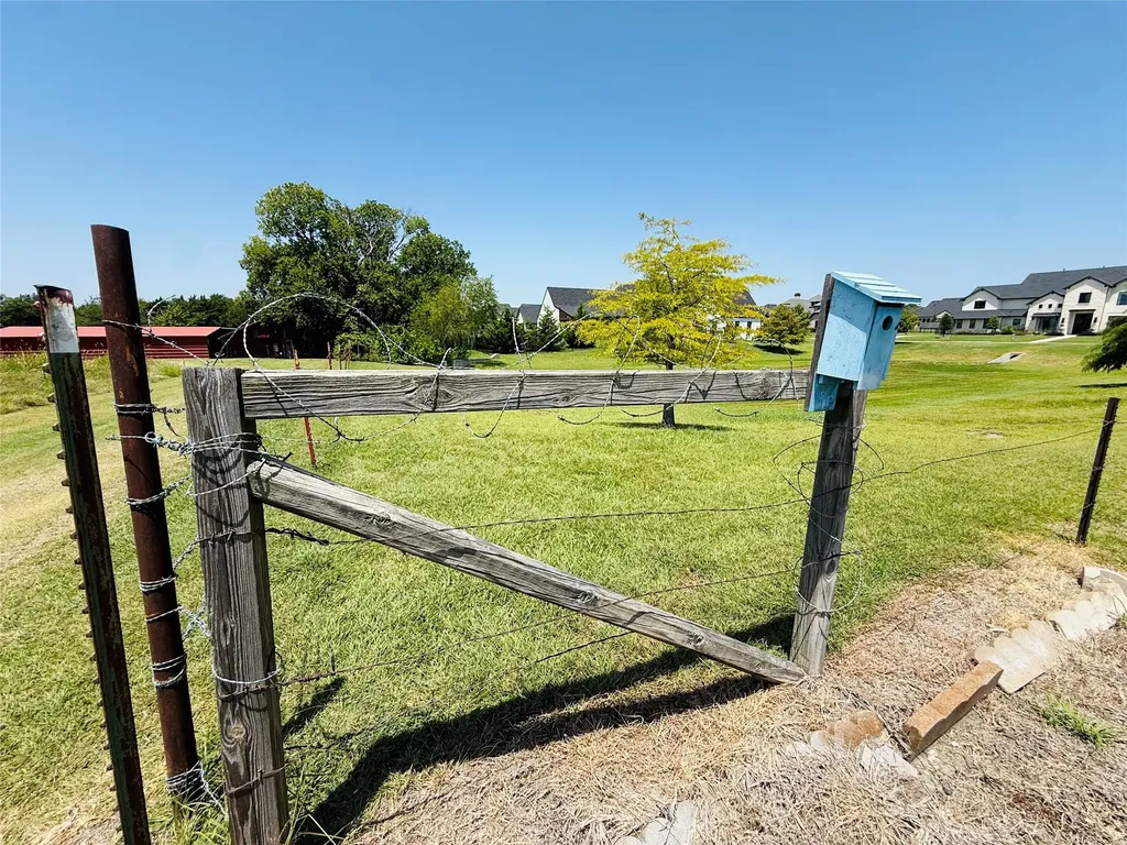 1117 Laurence Drive Heath TX 75032