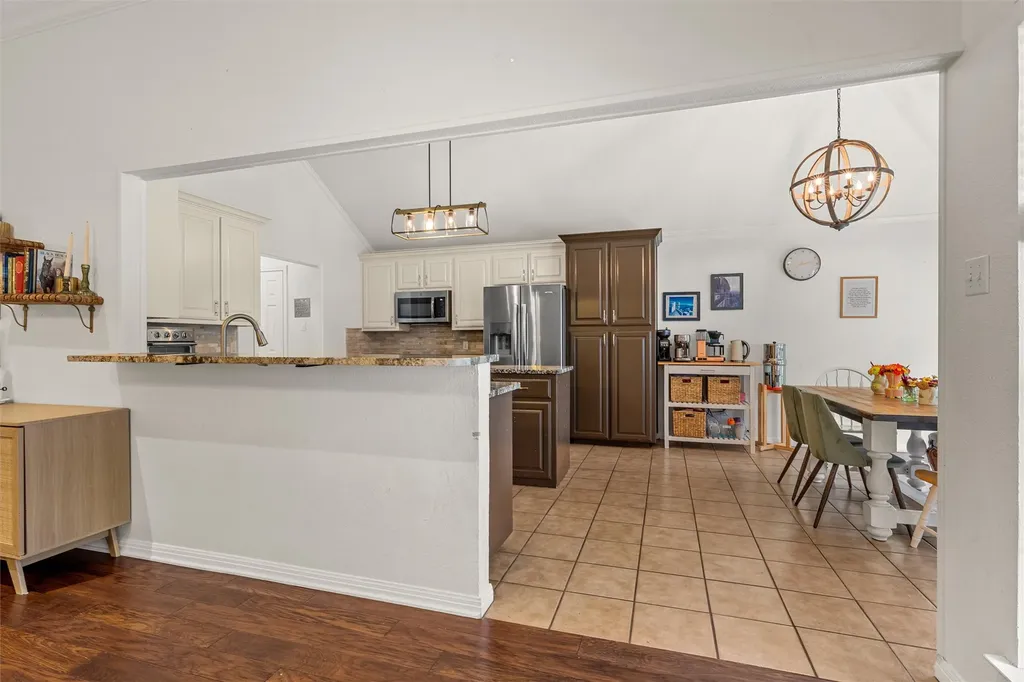 1112 Regina Drive Hewitt TX 76643