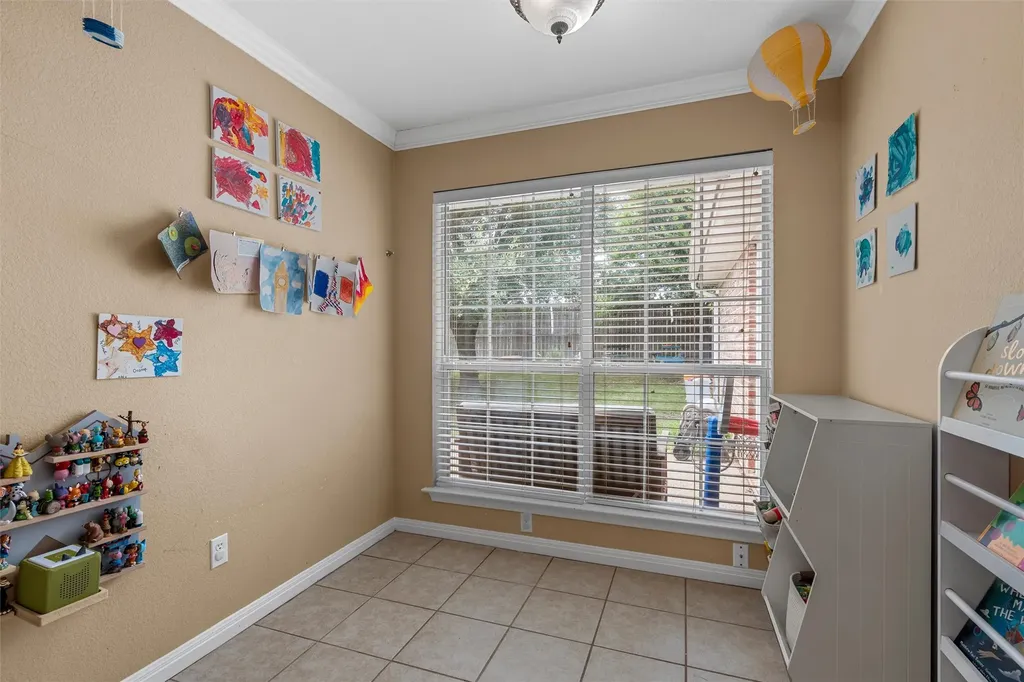 1112 Regina Drive Hewitt TX 76643