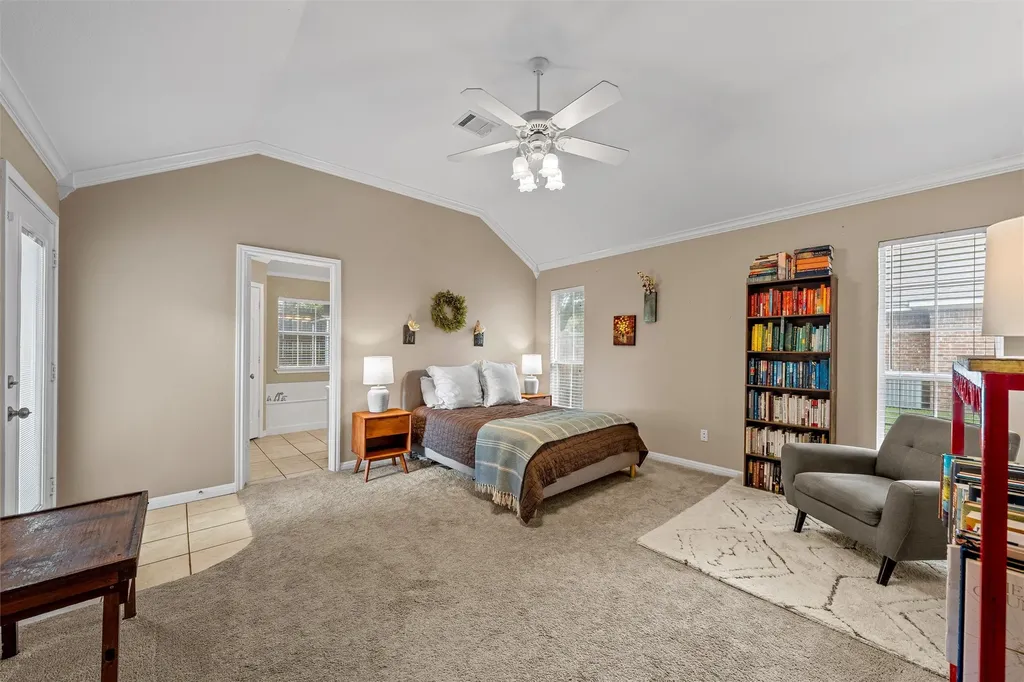 1112 Regina Drive Hewitt TX 76643