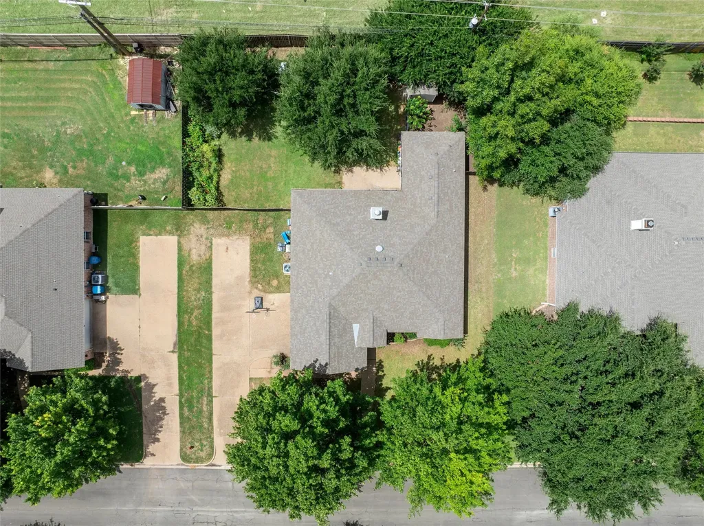 1112 Regina Drive Hewitt TX 76643