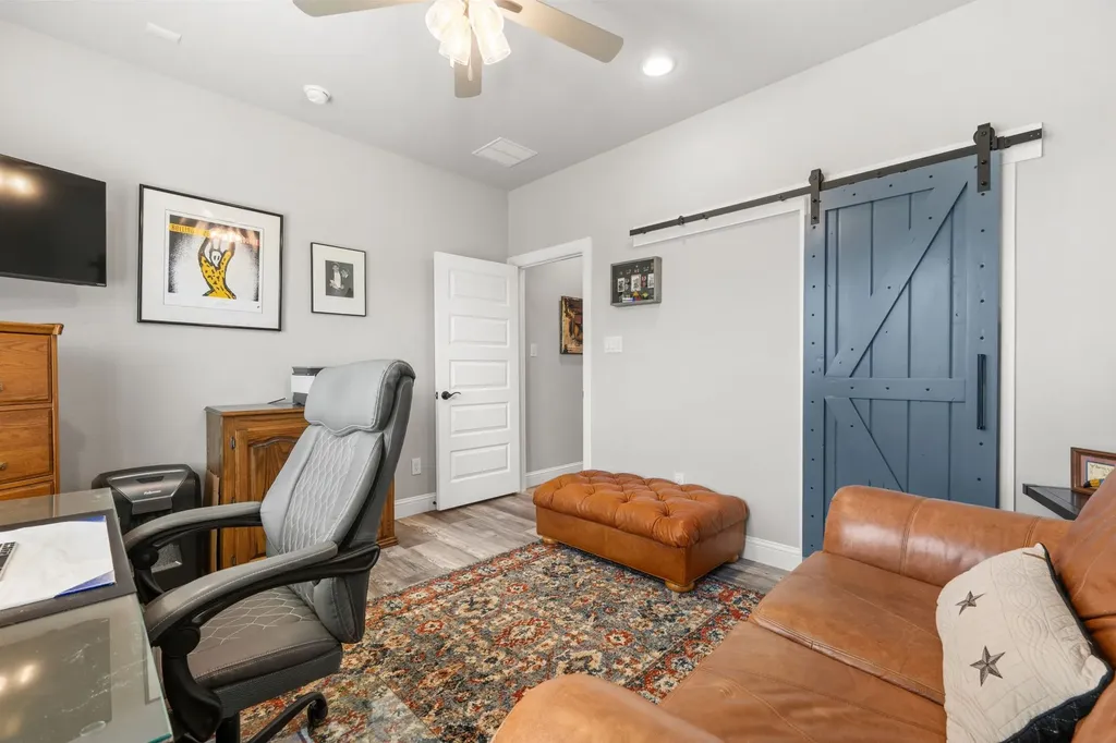 1665 Overlook Ridge Bluff Dale TX 76433