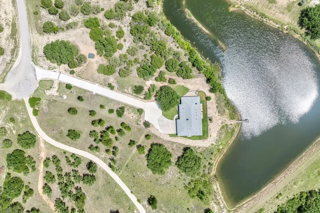 1665 Overlook Ridge Bluff Dale TX 76433