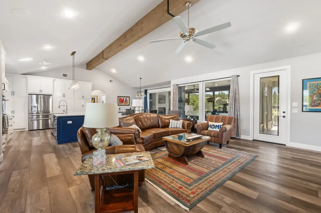 1665 Overlook Ridge Bluff Dale TX 76433
