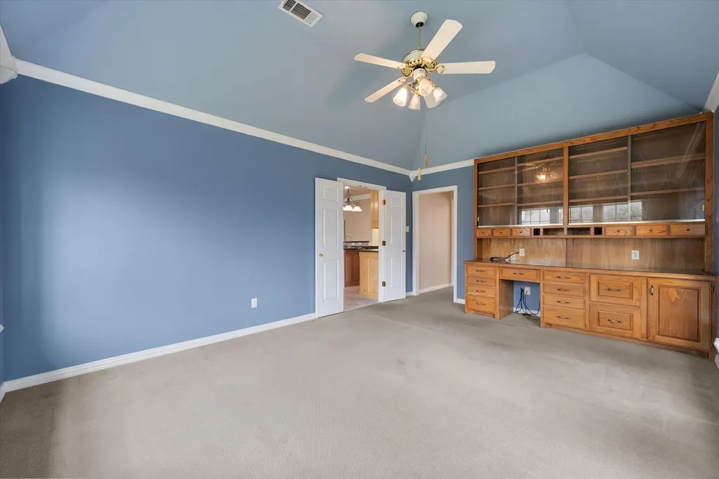 8904 Thornway Drive North Richland Hills TX 76182