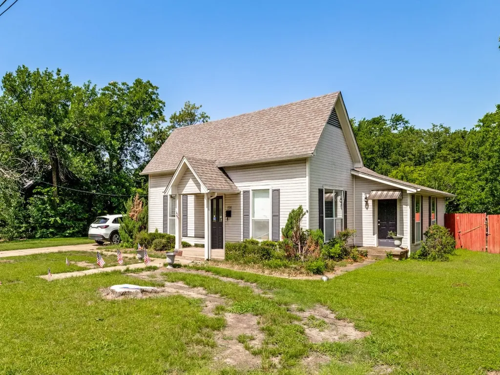 108 N Illinois Street Celina TX 75009