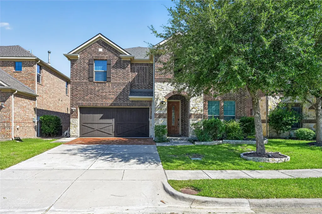 1049 Chickasaw Drive Carrollton TX 75010