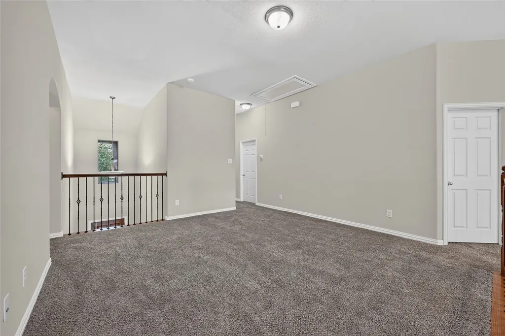 1049 Chickasaw Drive Carrollton TX 75010