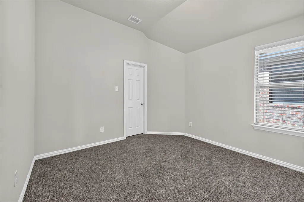 1049 Chickasaw Drive Carrollton TX 75010