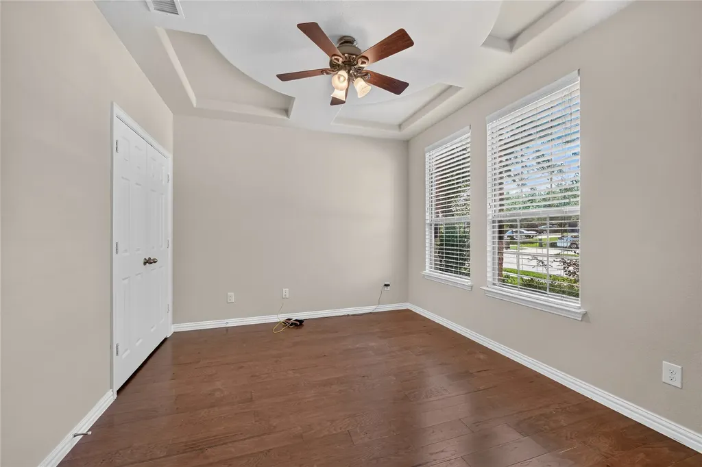 1049 Chickasaw Drive Carrollton TX 75010