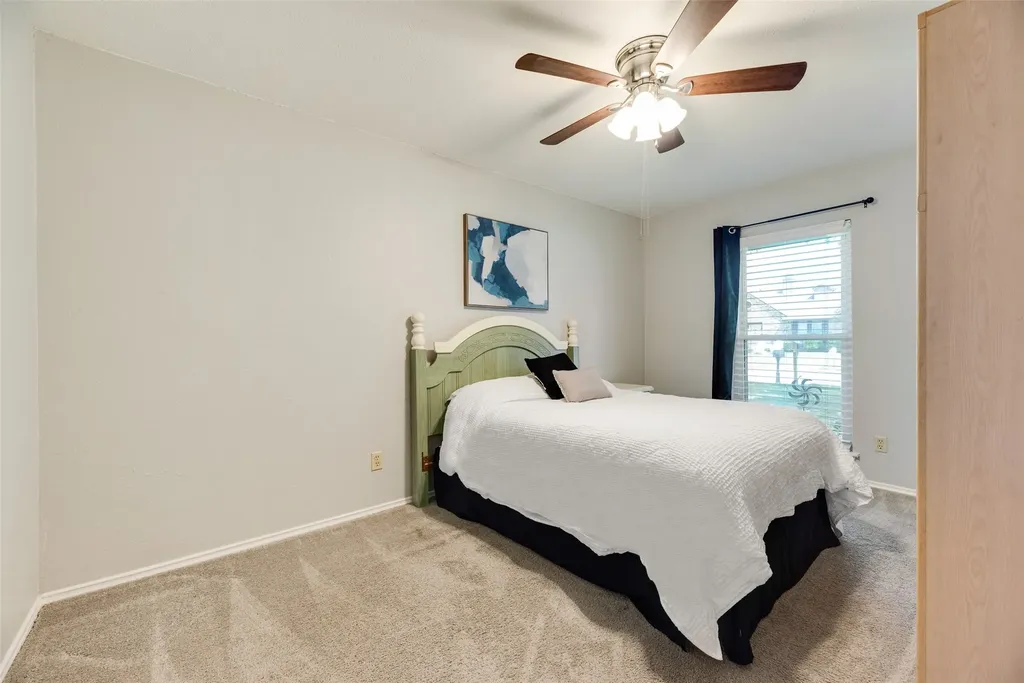 1902 Uvalde Street Mesquite TX 75150