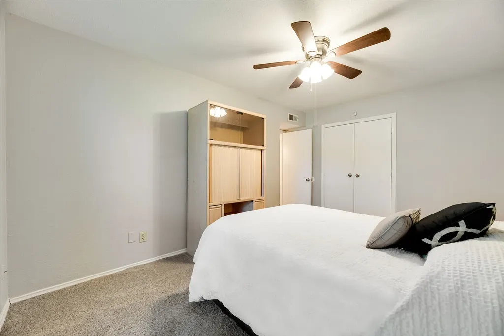 1902 Uvalde Street Mesquite TX 75150