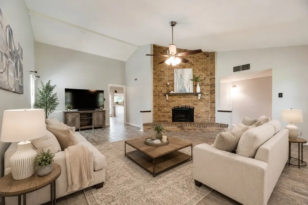 1902 Uvalde Street Mesquite TX 75150