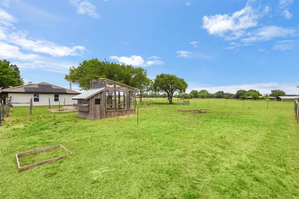 6754 Raymond Kaufman TX 75142