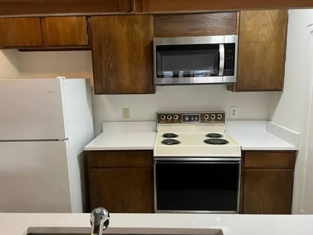 12480 Abrams Road Dallas TX 75243