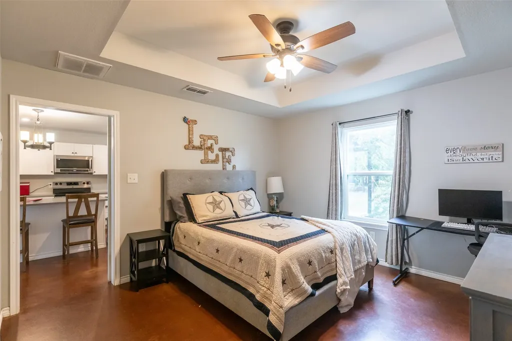 202 Greenmeadow Lane Clyde TX 79510