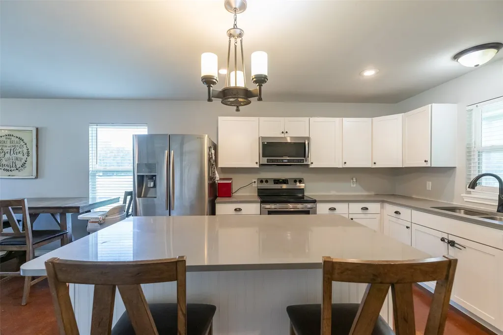 202 Greenmeadow Lane Clyde TX 79510