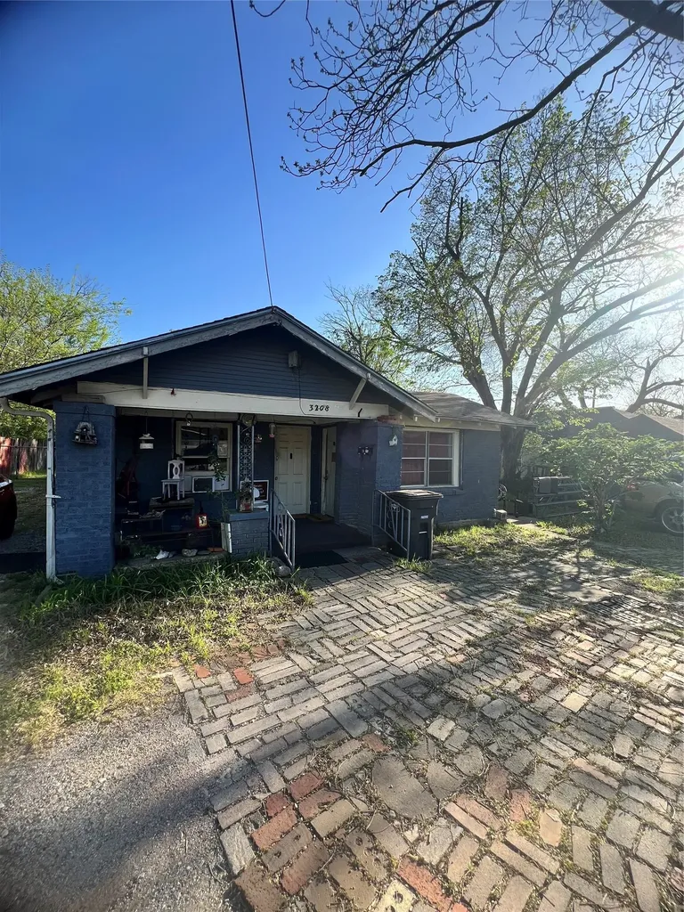3208 Knox Street Fort Worth TX 76119