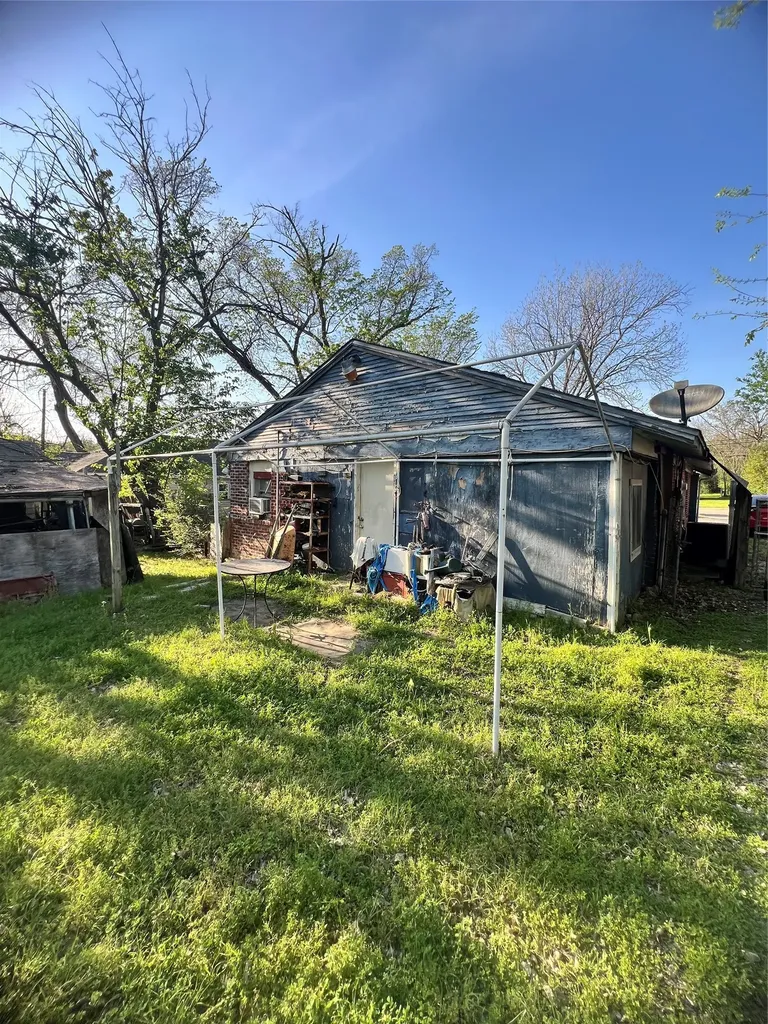 3208 Knox Street Fort Worth TX 76119