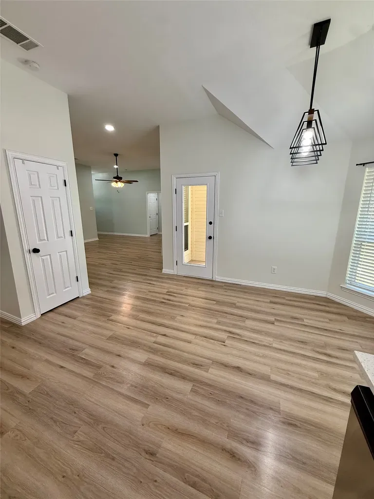 309 Catherine Street Joshua TX 76058