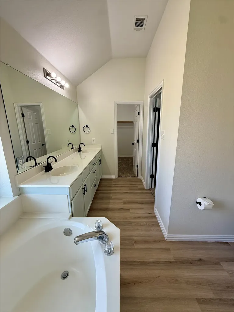 309 Catherine Street Joshua TX 76058