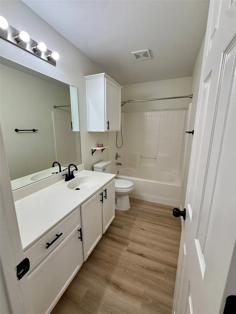 309 Catherine Street Joshua TX 76058