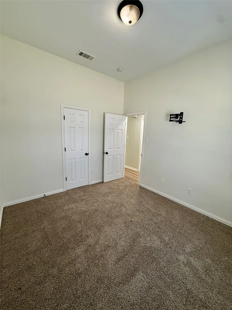 309 Catherine Street Joshua TX 76058