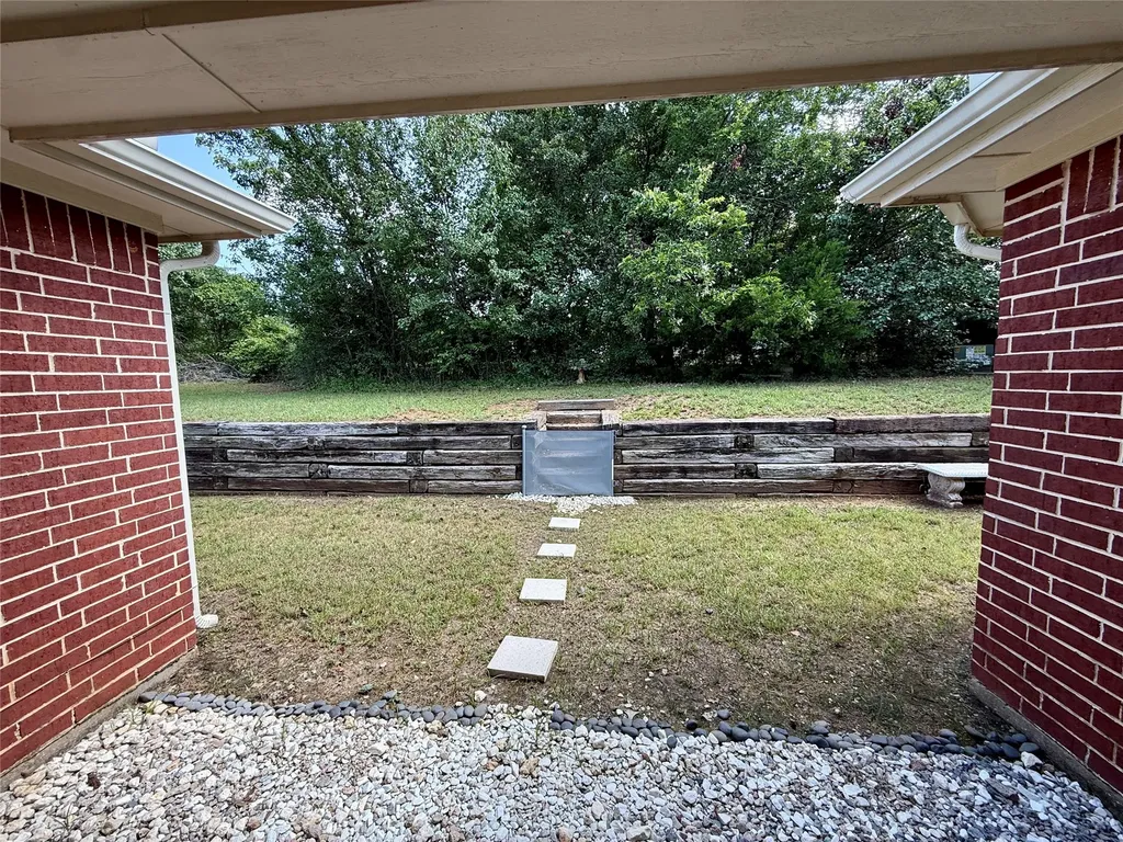 309 Catherine Street Joshua TX 76058