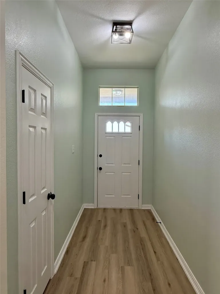 309 Catherine Street Joshua TX 76058