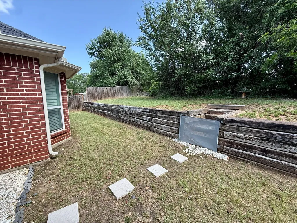 309 Catherine Street Joshua TX 76058