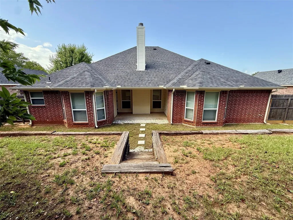 309 Catherine Street Joshua TX 76058