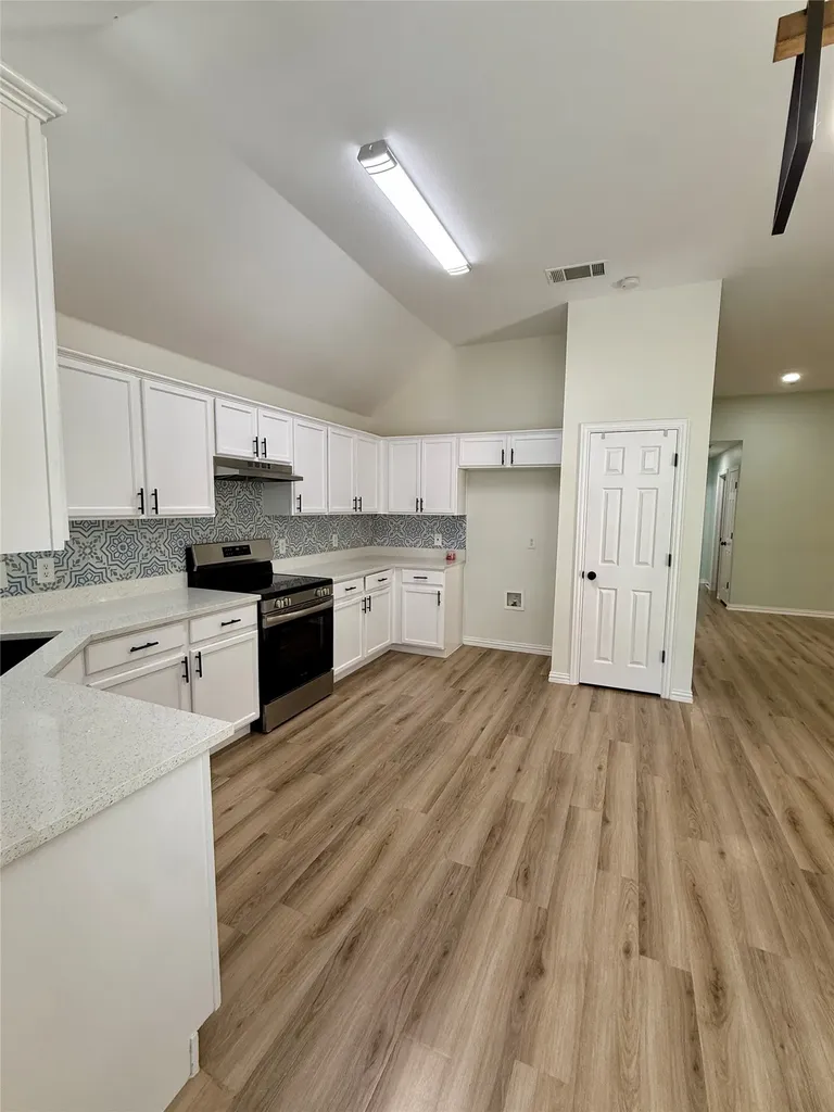 309 Catherine Street Joshua TX 76058
