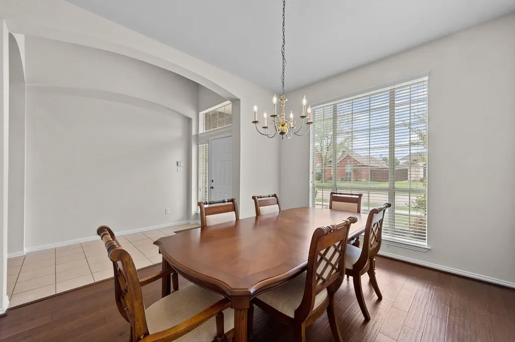 3205 Hamlett Lane Garland TX 75043