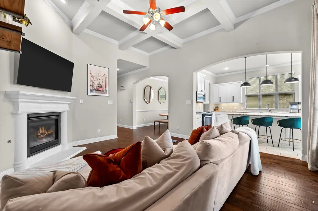 512 Alice Lane Fate TX 75189