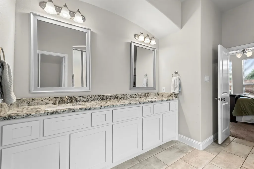 512 Alice Lane Fate TX 75189