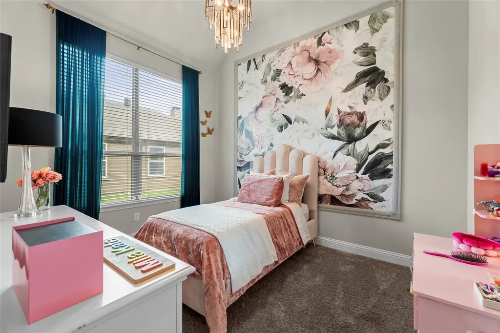 512 Alice Lane Fate TX 75189