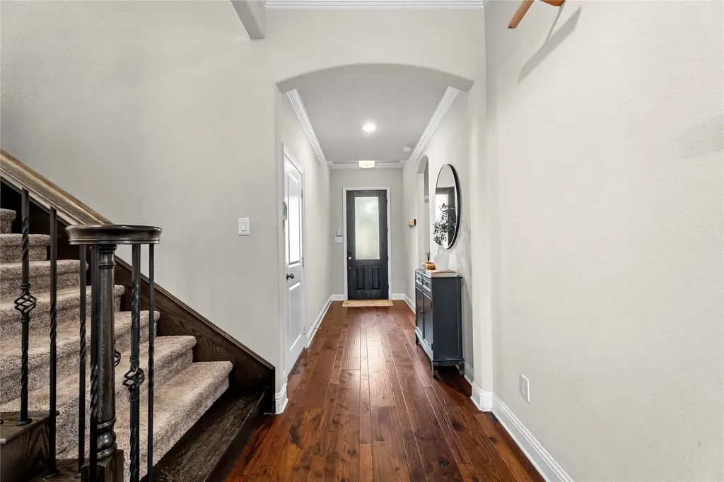 512 Alice Lane Fate TX 75189