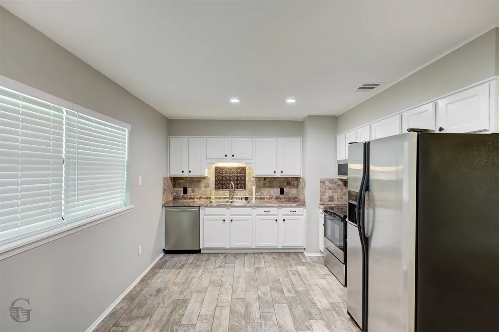 296 W. Birch Blanchard LA 71107