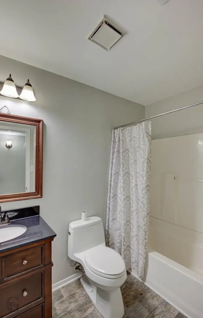 296 W. Birch Blanchard LA 71107
