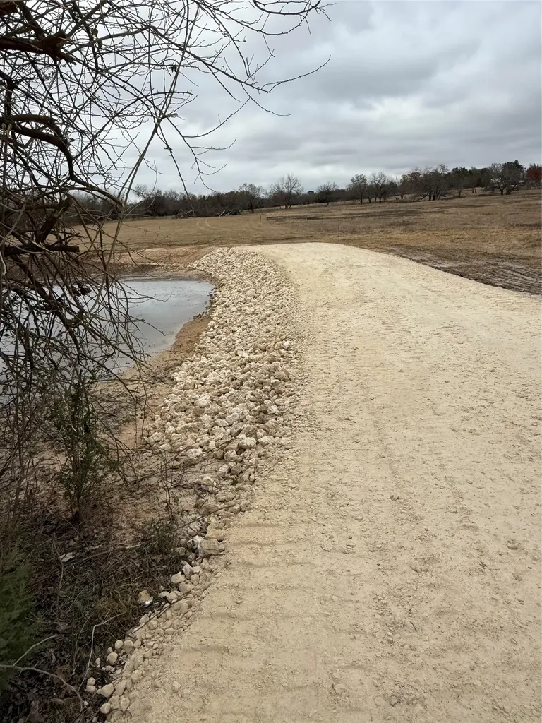 724 County Road 909 Joshua TX 76058