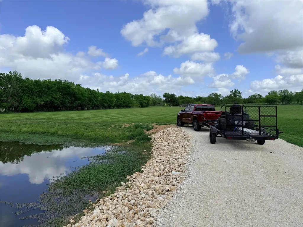 724 County Road 909 Joshua TX 76058