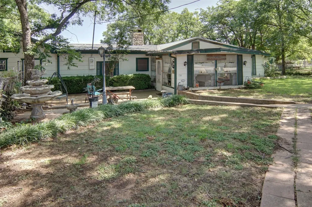 151 Rock Creek Loop Possum Kingdom Lake TX 76449