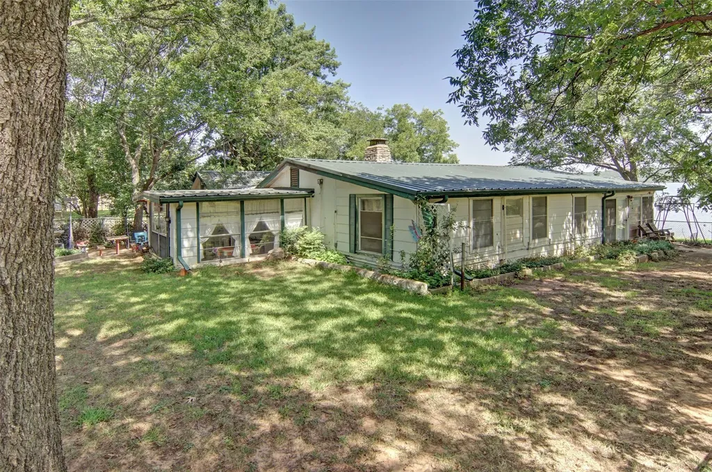 151 Rock Creek Loop Possum Kingdom Lake TX 76449