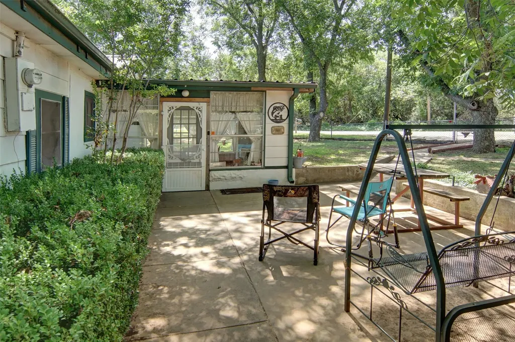 151 Rock Creek Loop Possum Kingdom Lake TX 76449