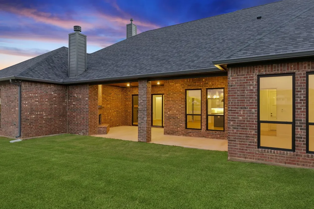 2043 Vaquero Drive Weatherford TX 76086