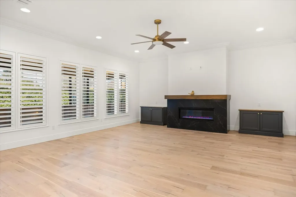 1001 Quarry Court Granbury TX 76048
