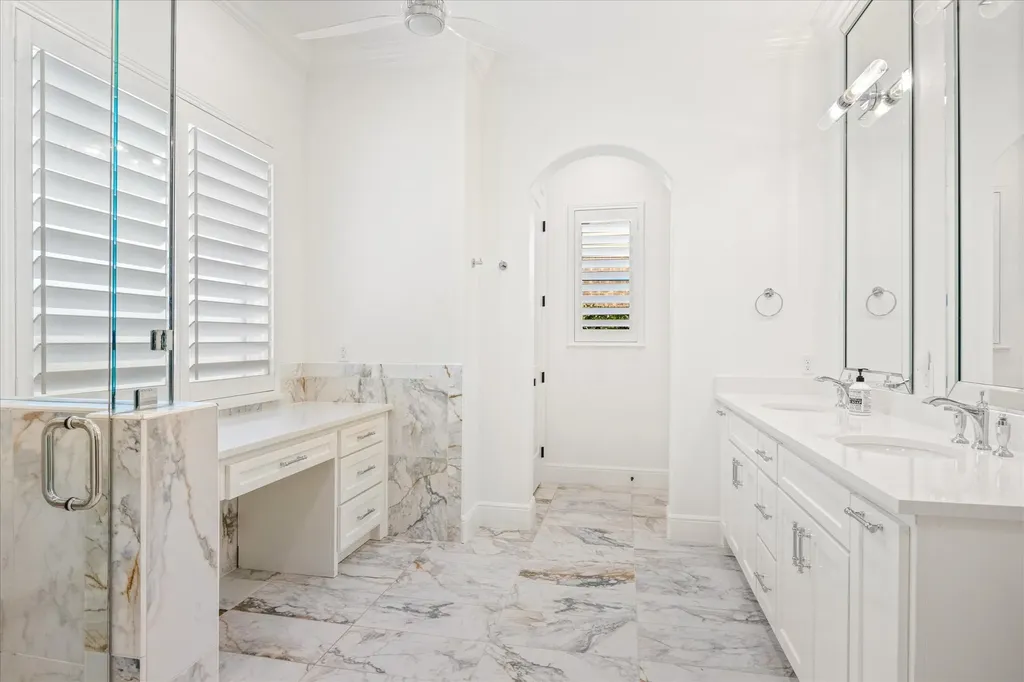 1001 Quarry Court Granbury TX 76048