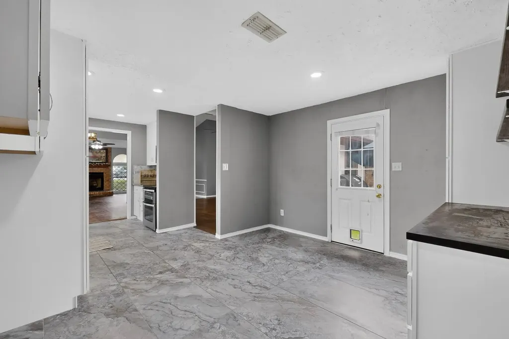 4902 Van Ness Street Garland TX 75043
