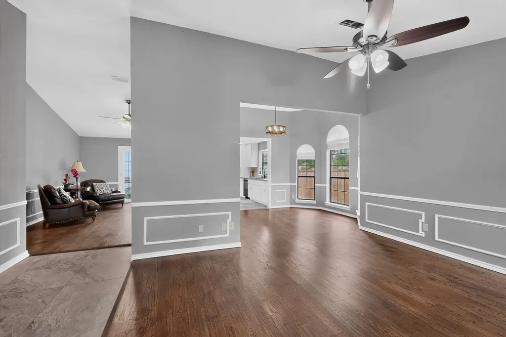 4902 Van Ness Street Garland TX 75043